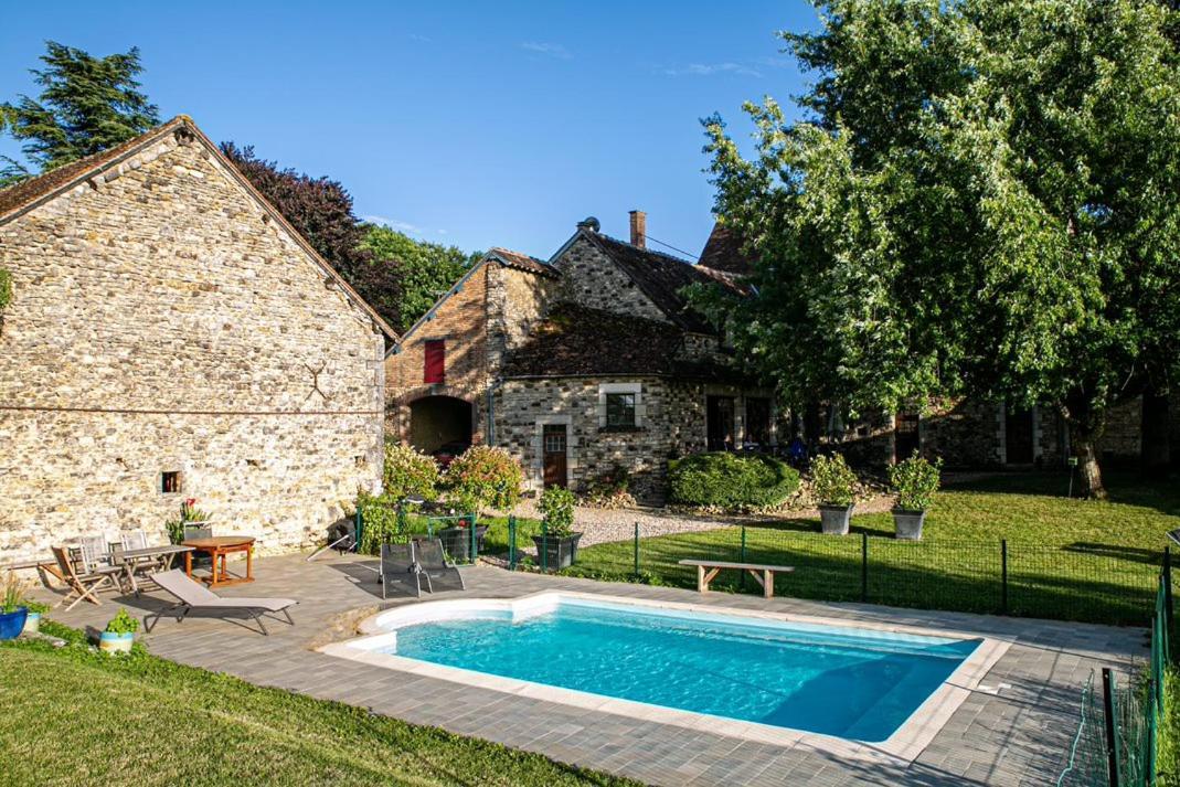 Maison Forte Perreuse Treigny Bagian luar foto