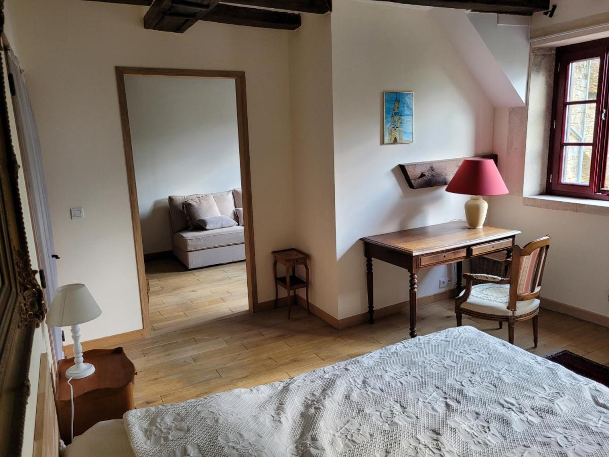 Maison Forte Perreuse Treigny Bagian luar foto