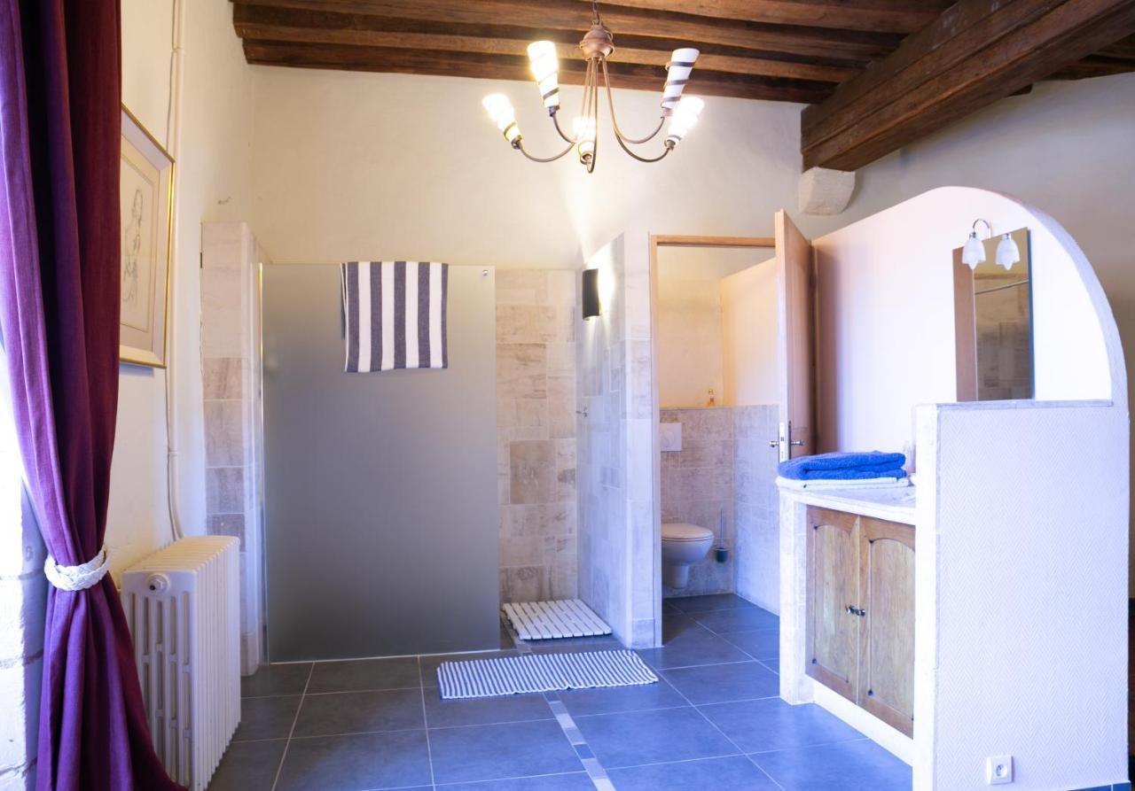 Maison Forte Perreuse Treigny Bagian luar foto