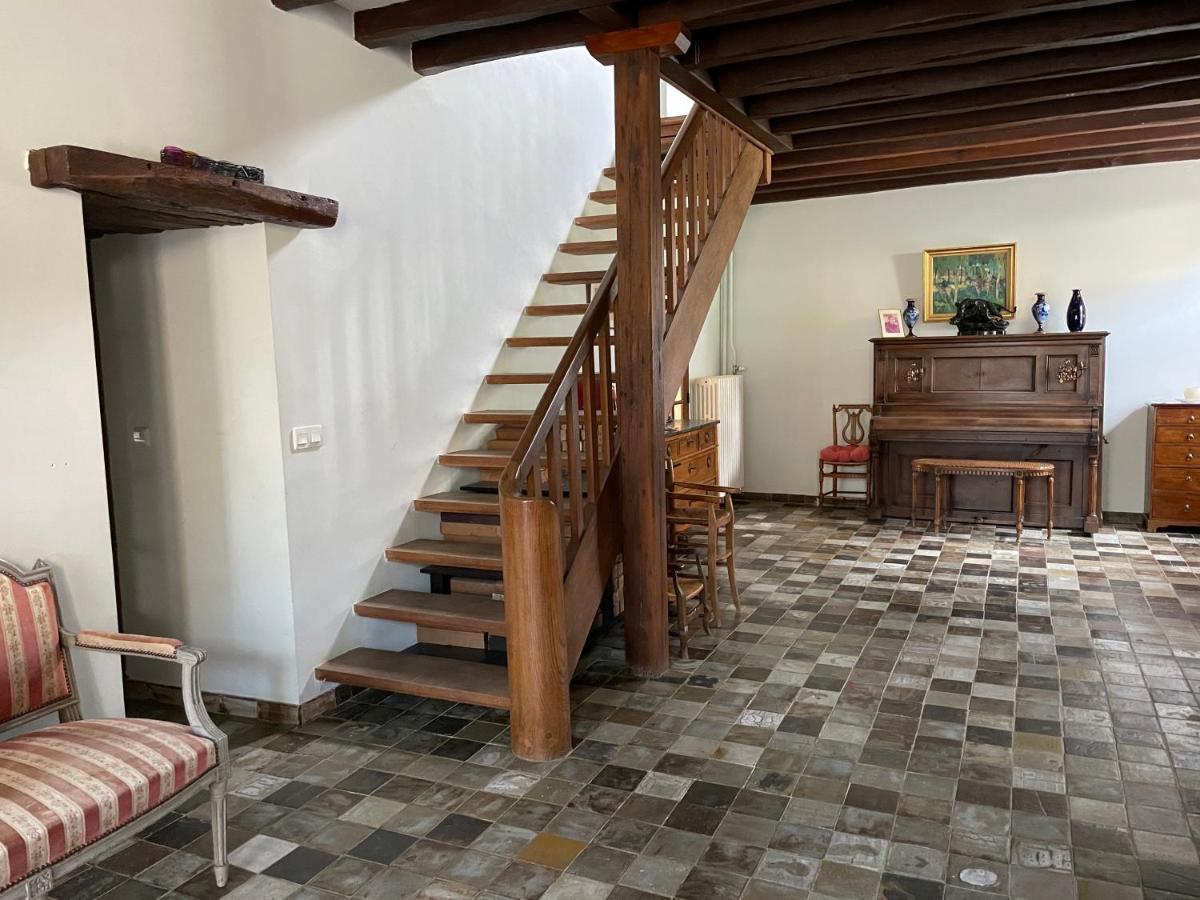 Maison Forte Perreuse Treigny Bagian luar foto