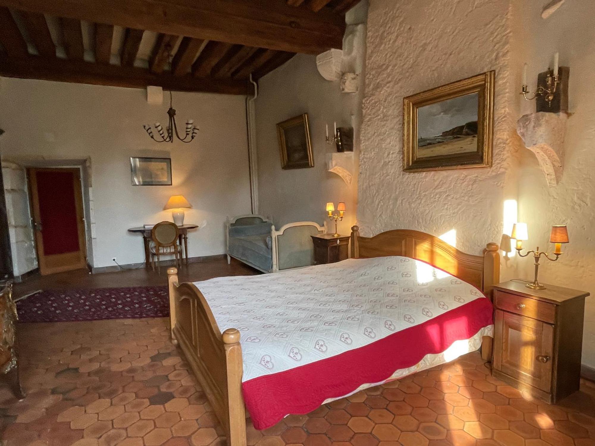 Maison Forte Perreuse Treigny Bagian luar foto